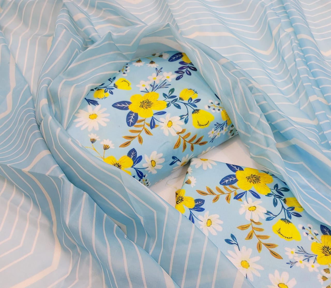 Swiss Lawn Digital Print 3Pc Dress Silk Duppta SW-033