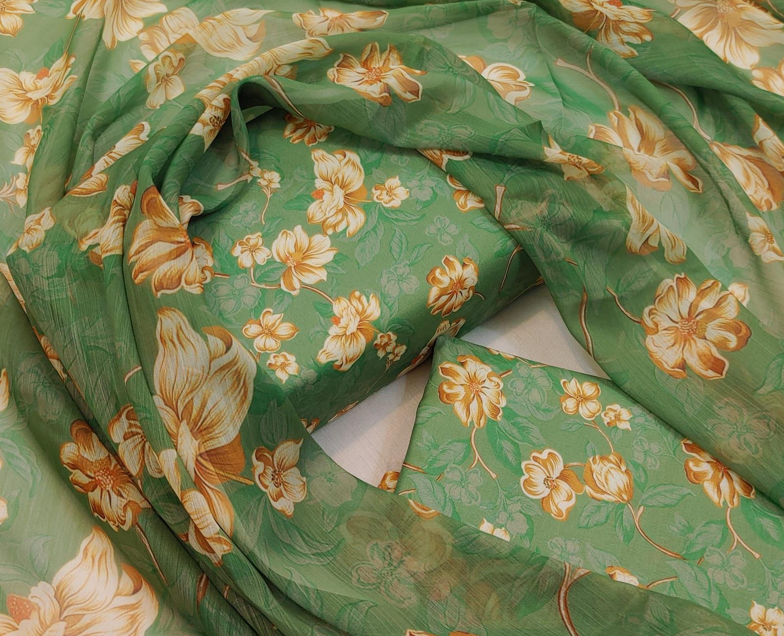 Swiss Lawn Digital Print 3Pc Dress Silk Duppta SW-023